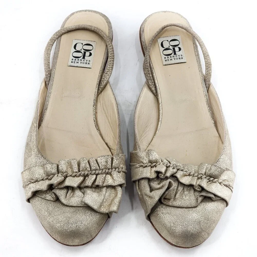 BARNEYS NEW YORK COOP Ruffle Gold Leather Slingback Flat Sandals - Picture 5 of 6